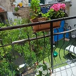 Attico Romantico Con Terrazza - Palm Street, 104 - Free Wifi * 산레모