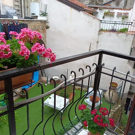 Attico Romantico Con Terrazza - Palm Street, 104 - Free Wifi Apartment
