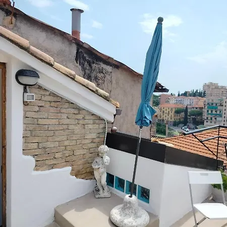 公寓 Attico Romantico Con Terrazza - Palm Street, 104 - Free Wifi 圣雷默
